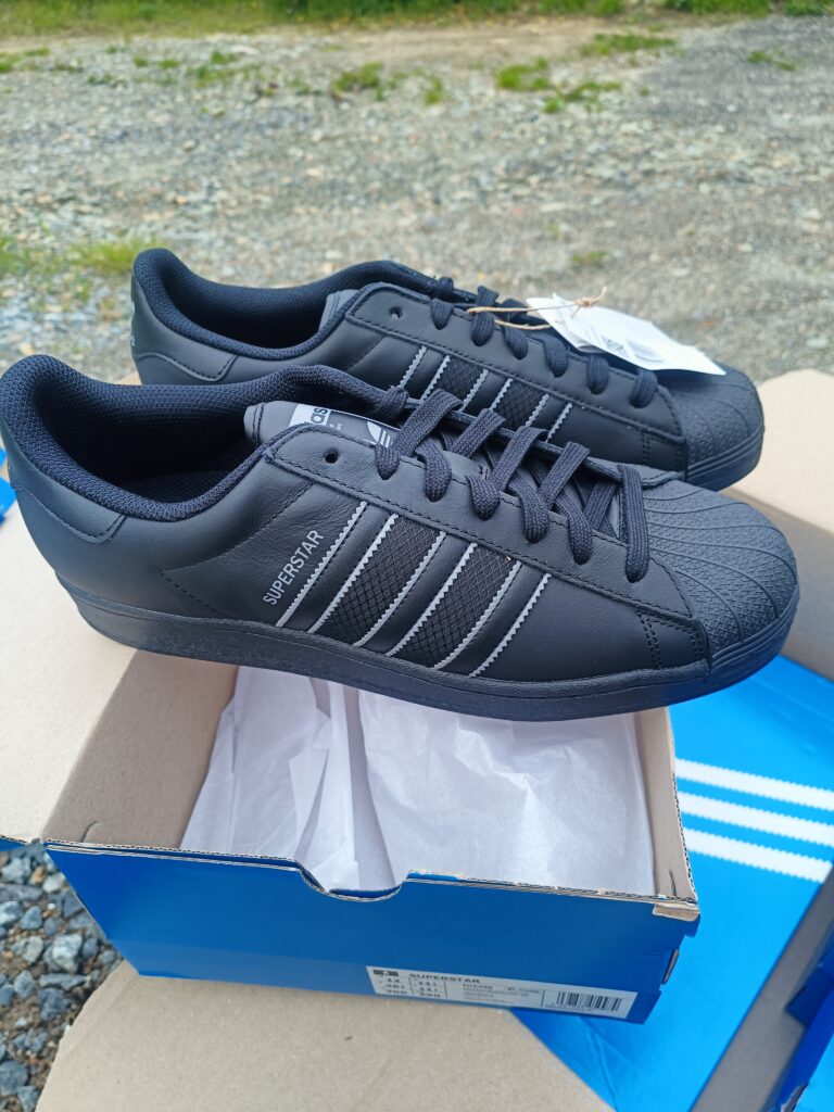 Adidas superstar pointure 46 2/3