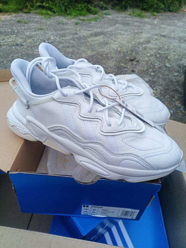 Adidas Ozweego P44 2/3